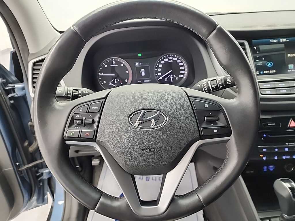 HYUNDAI Tucson - Vista 11