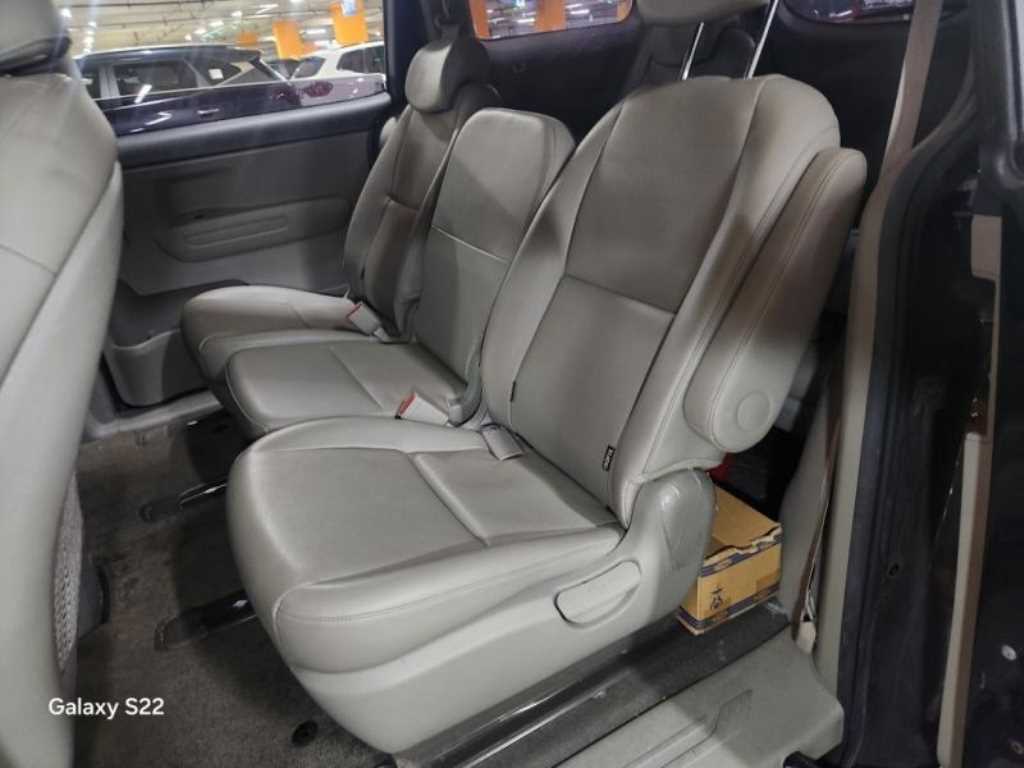 KIA Carnival 2017 Negro - Importación desde Corea - HF Imports Iquique - Foto 13
