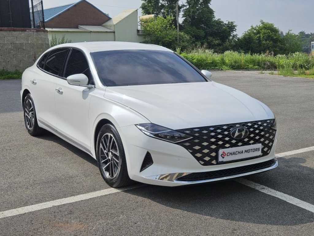 HYUNDAI Grandeur - Vista 2