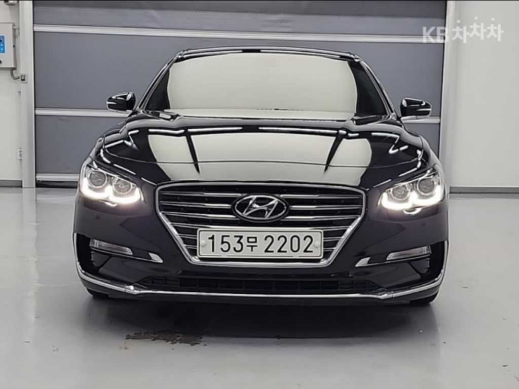 HYUNDAI Grandeur - Vista 2