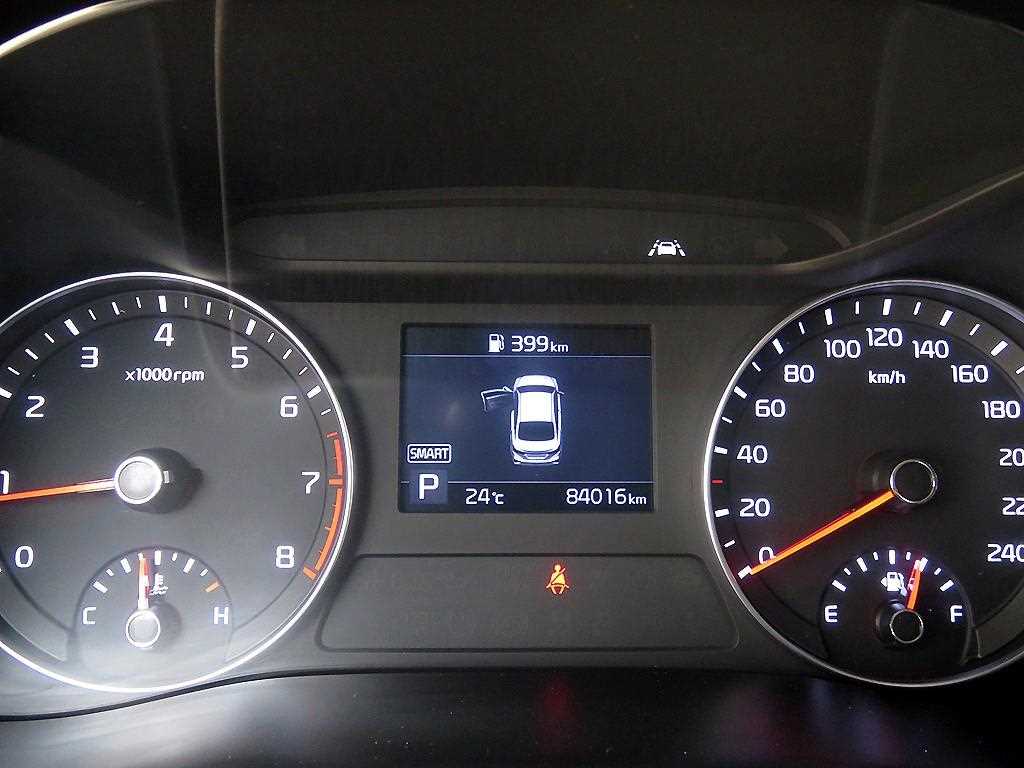 KIA K3 - Vista 10