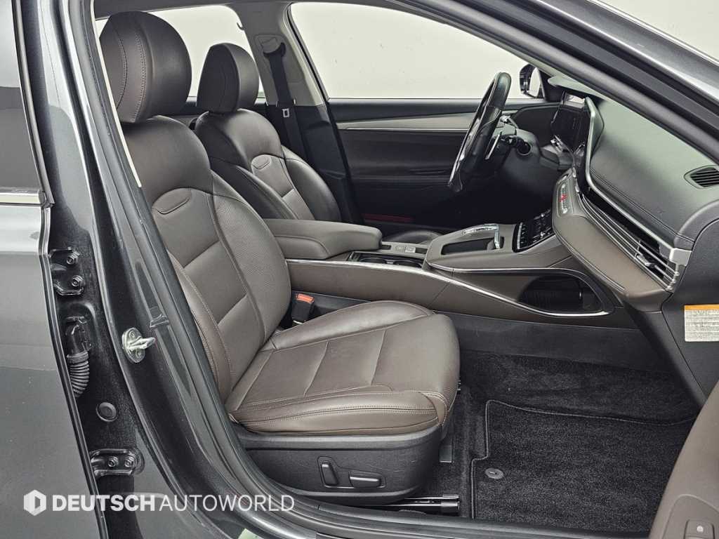 HYUNDAI Grandeur - Vista 10