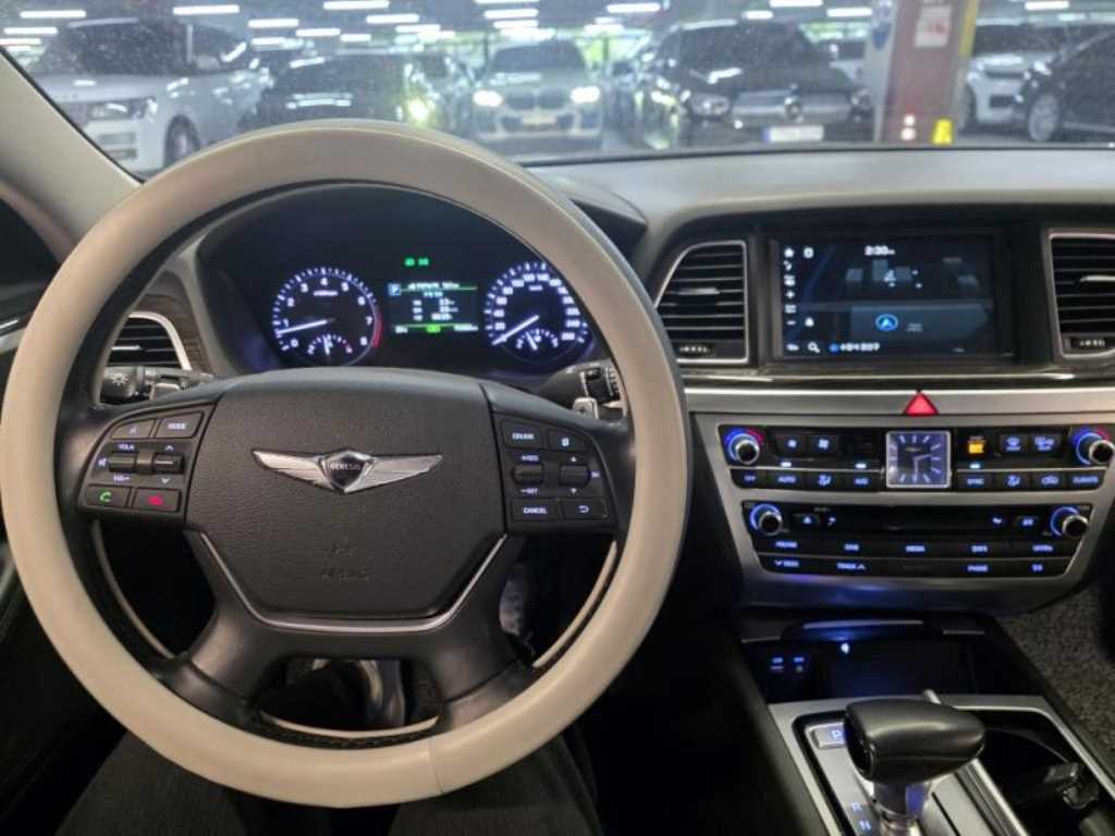 Genesis G80 - Vista 7