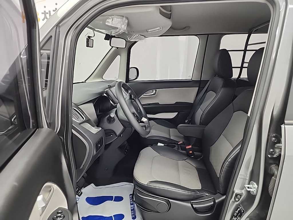 KIA Ray - Vista 12