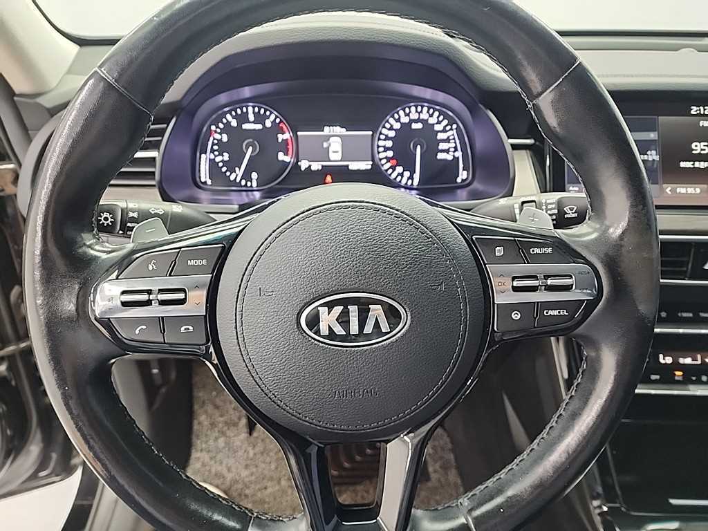 KIA K7 - Vista 9