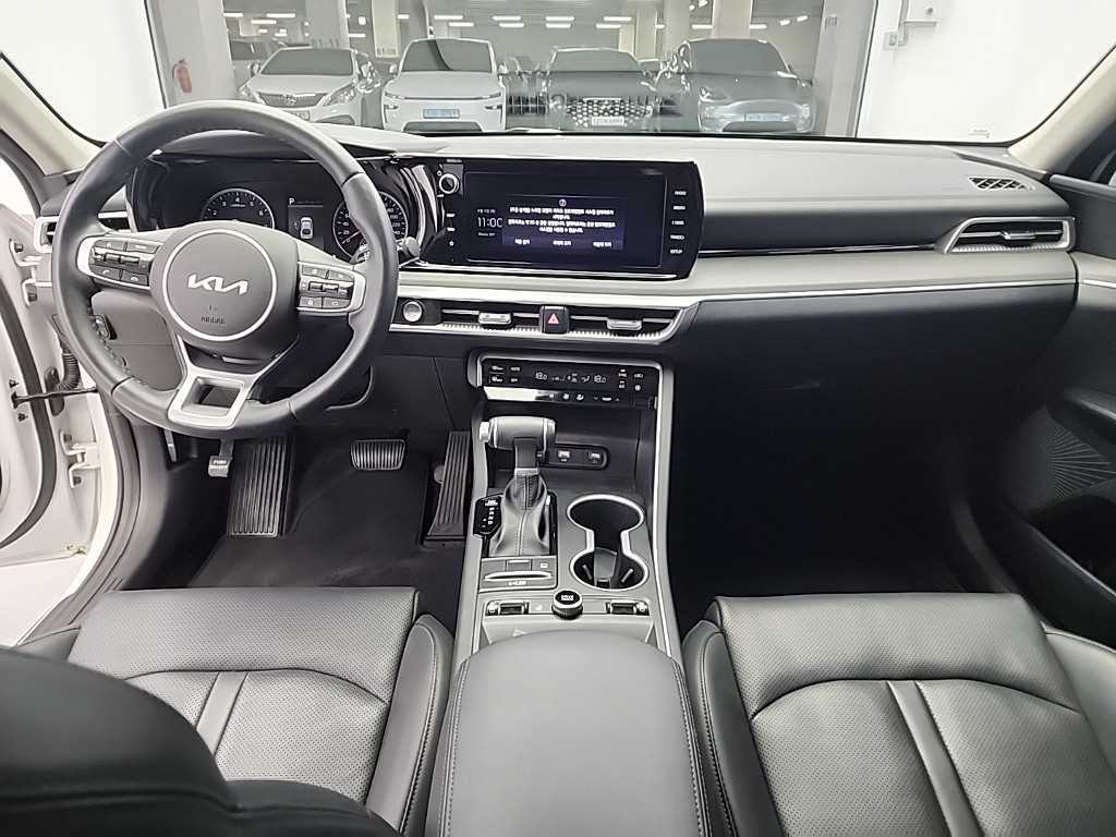 KIA K5 - Vista 7
