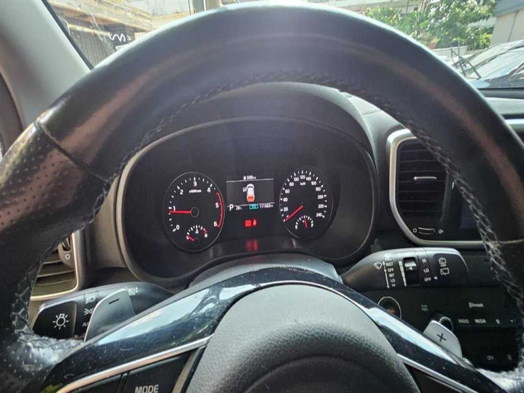 KIA Sportage - Vista 5