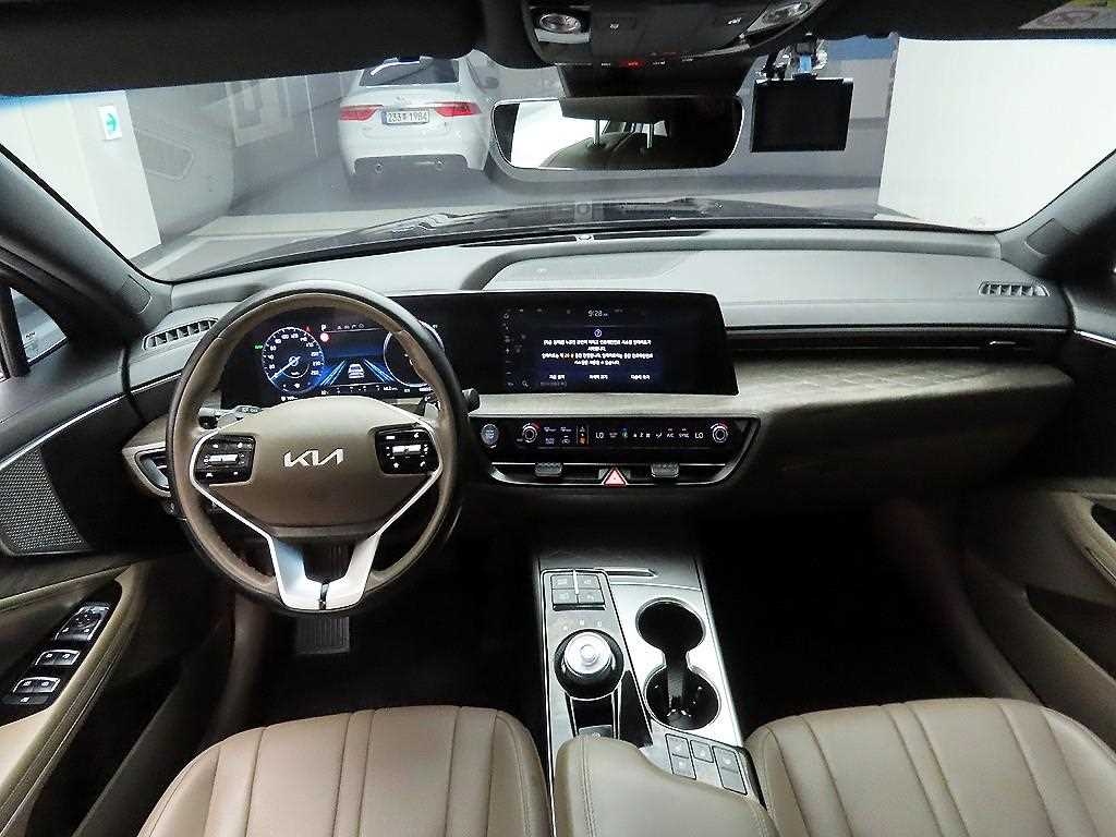 KIA K8 - Vista 8