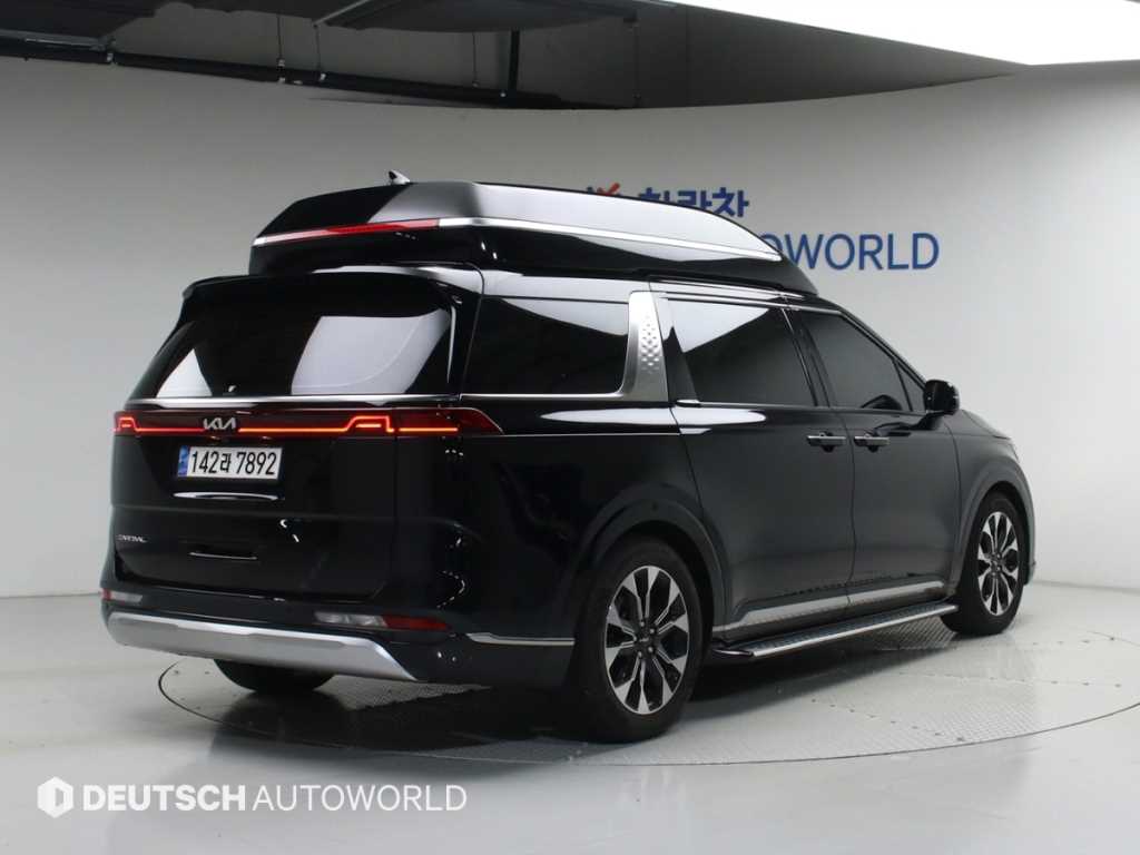 KIA Carnival - Vista 2