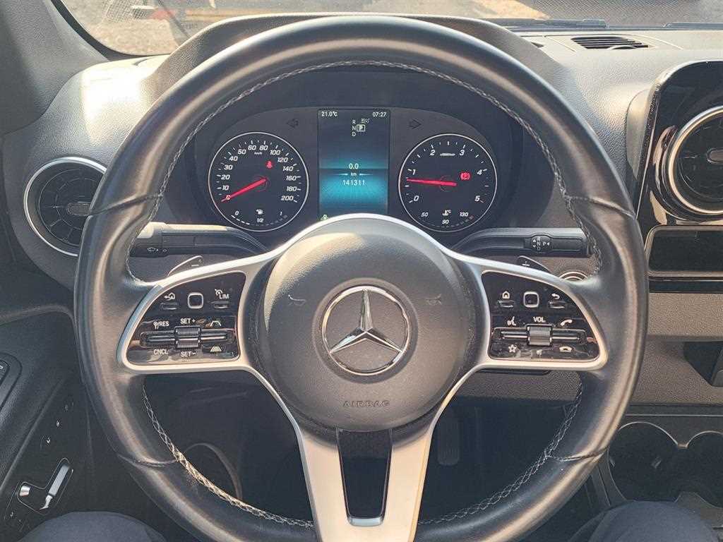 Mercedes Benz Sprinter 2022 Negro - Importación desde Corea - HF Imports Iquique - Foto 16