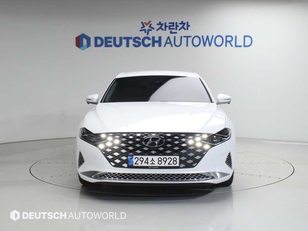 HYUNDAI Grandeur - Vista 4