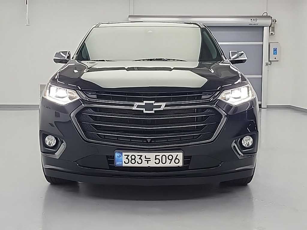 Chevrolet Travers - Vista 2