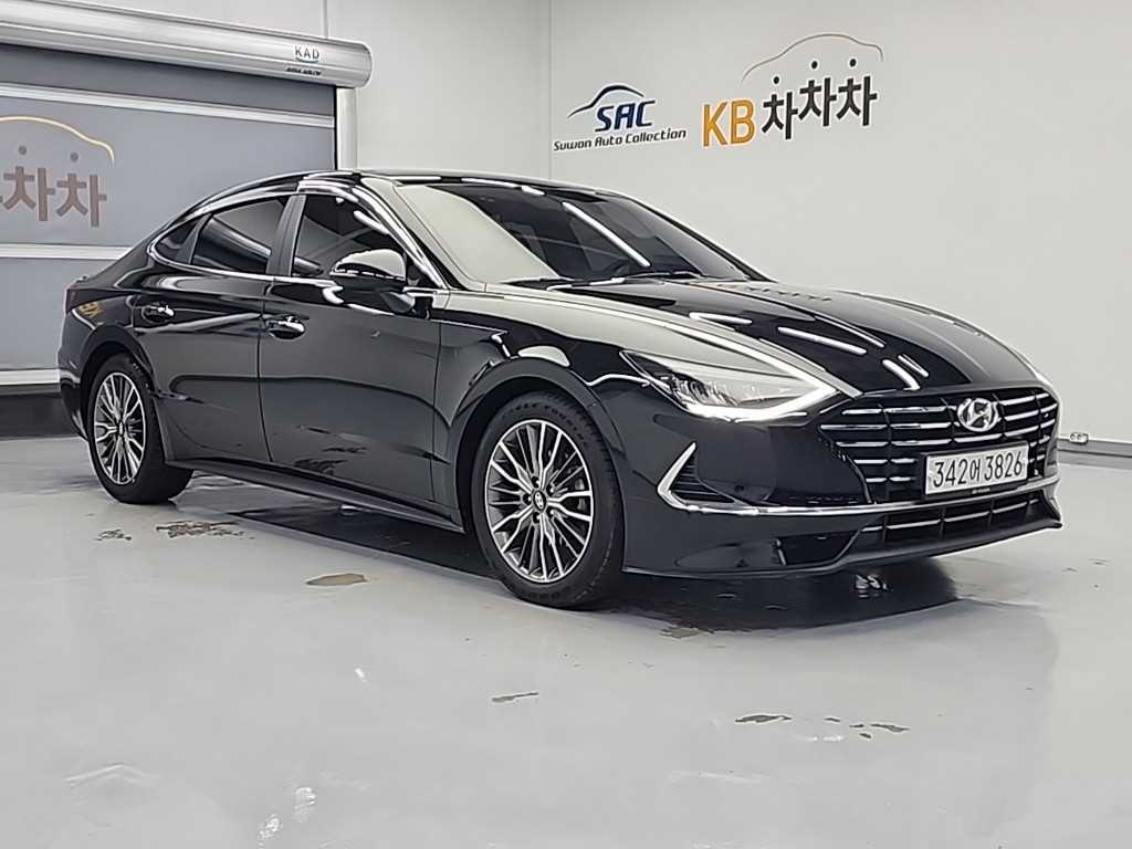 HYUNDAI Sonata - Vista 4