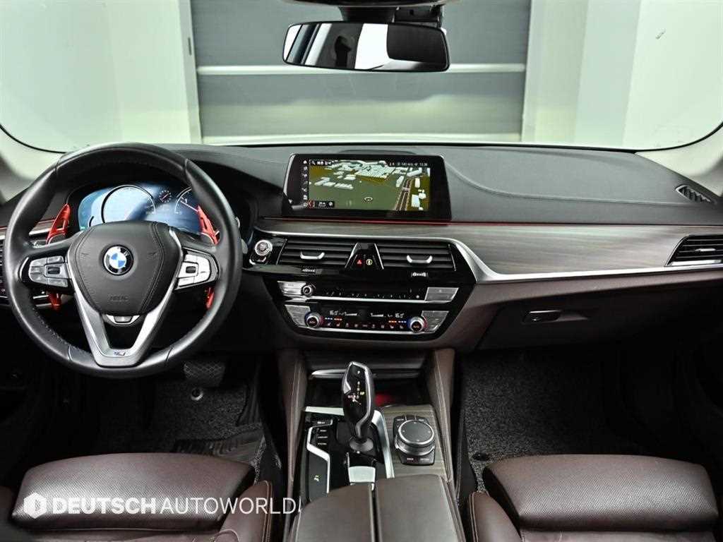 BMW 5 Series - Vista 9