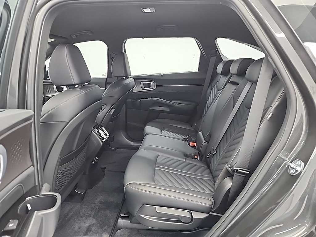 KIA Sorento - Vista 12