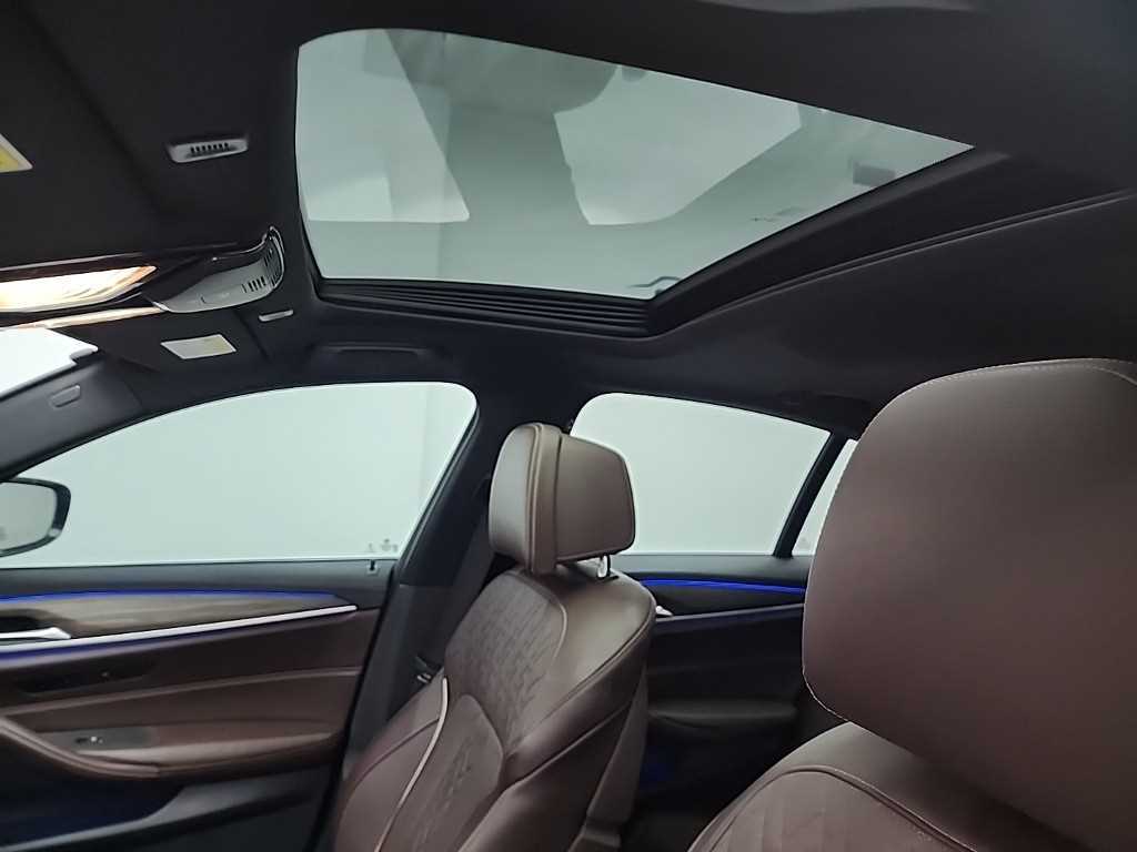 BMW 5 Series 2017 - Importación desde Corea - HF Imports Iquique - Foto 14