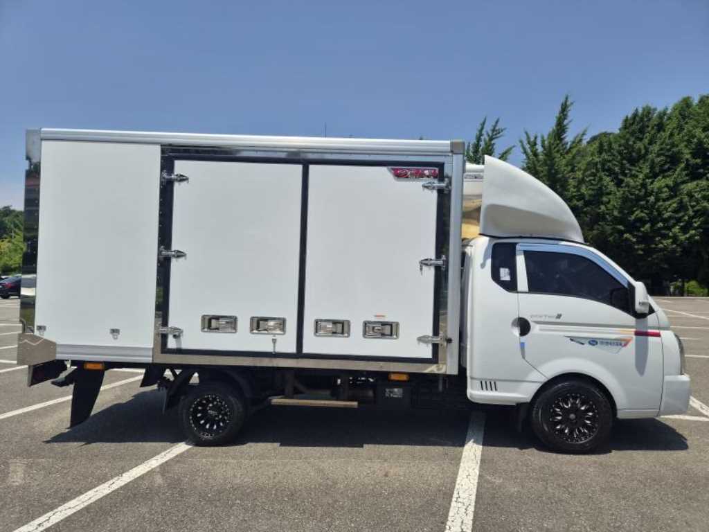 Small Truck Freezer Box(High Deck) - Vista 4