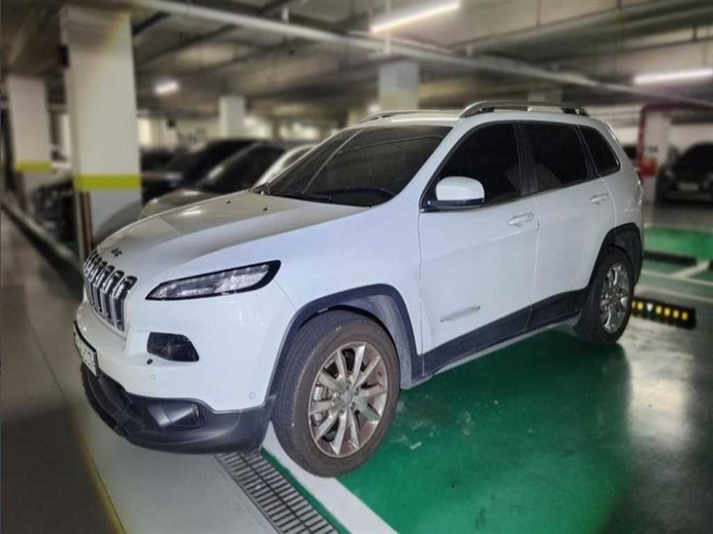 Jeep Cherokee - Vista 2