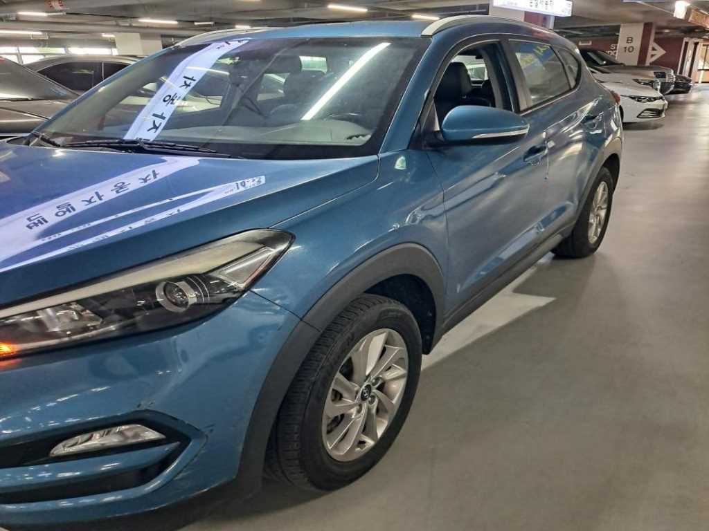 HYUNDAI Tucson - Vista 2