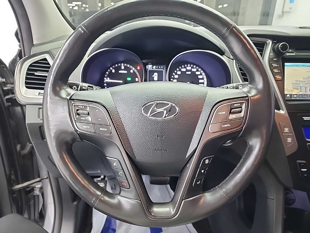 HYUNDAI Santa Fe - Vista 10