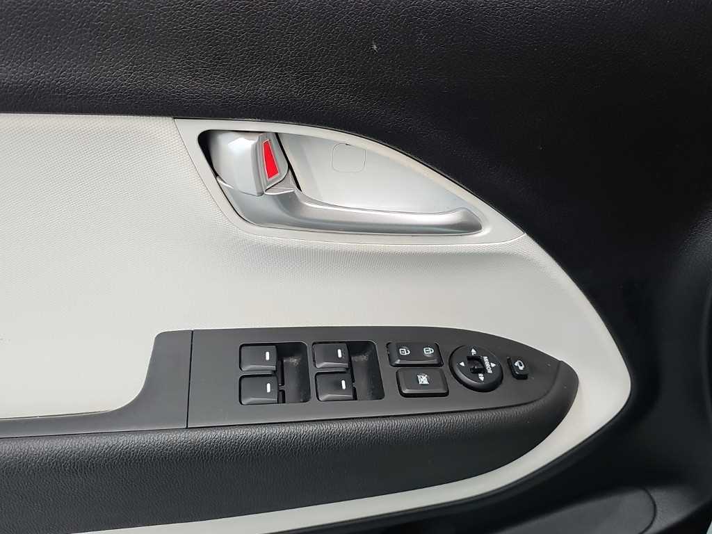 KIA Ray 2015 Verde - Importación desde Corea - HF Imports Iquique - Foto 16