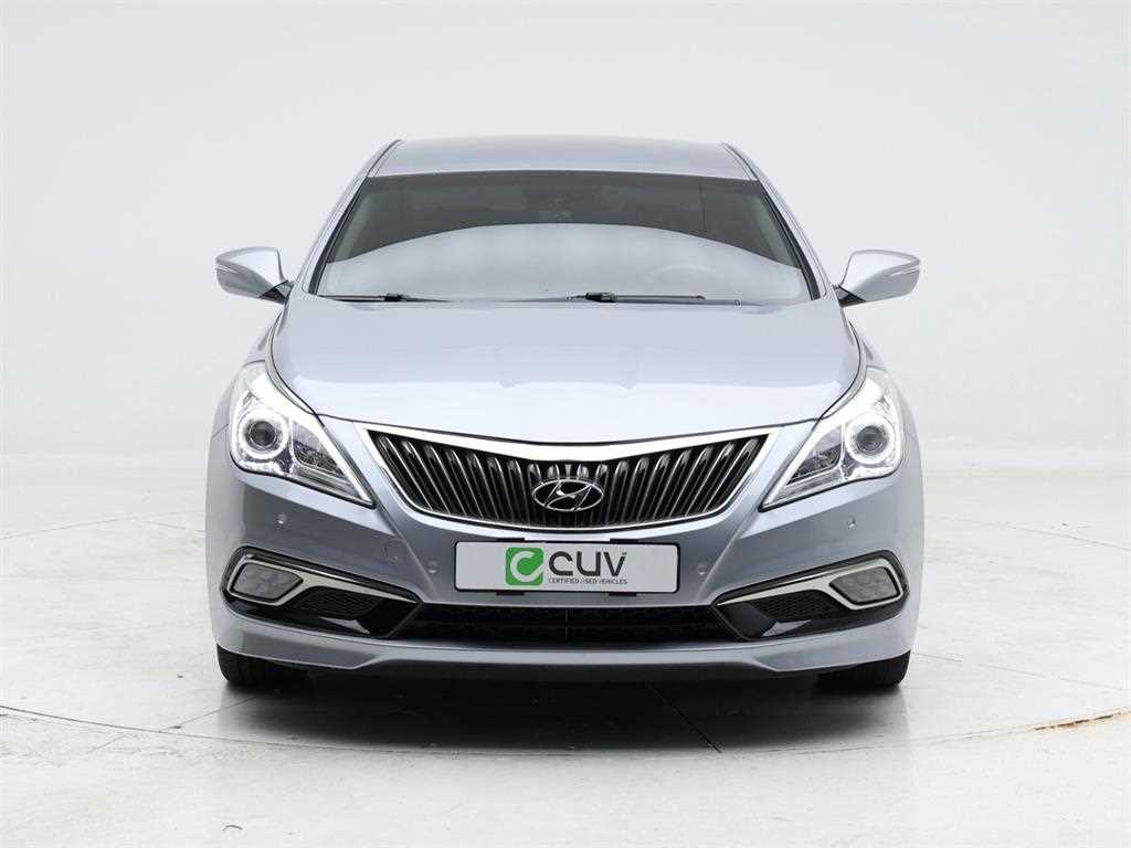 HYUNDAI Grandeur - Vista 2