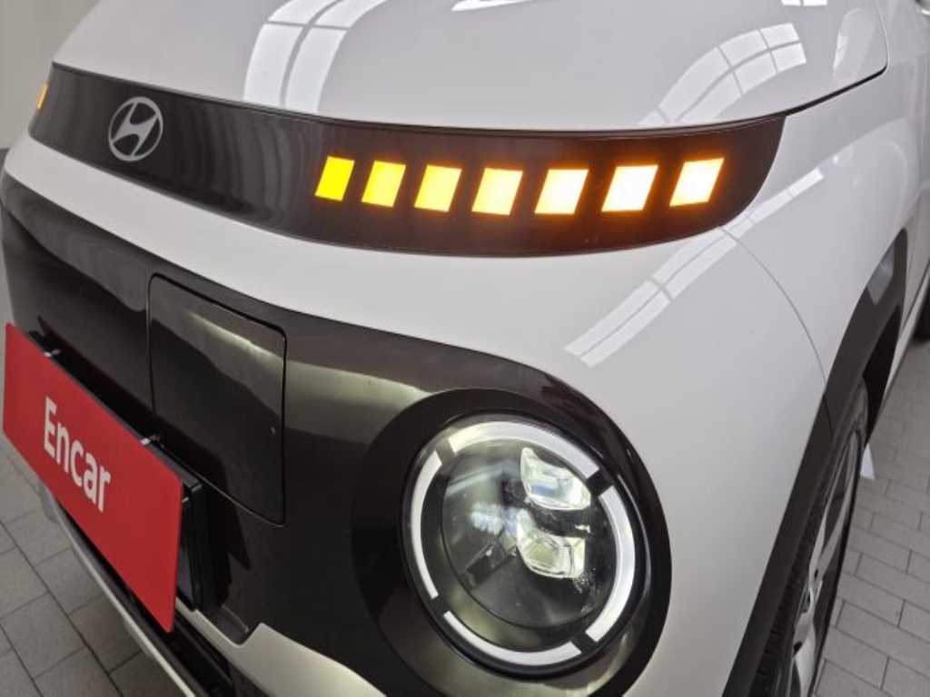 HYUNDAI Casper - Vista 8