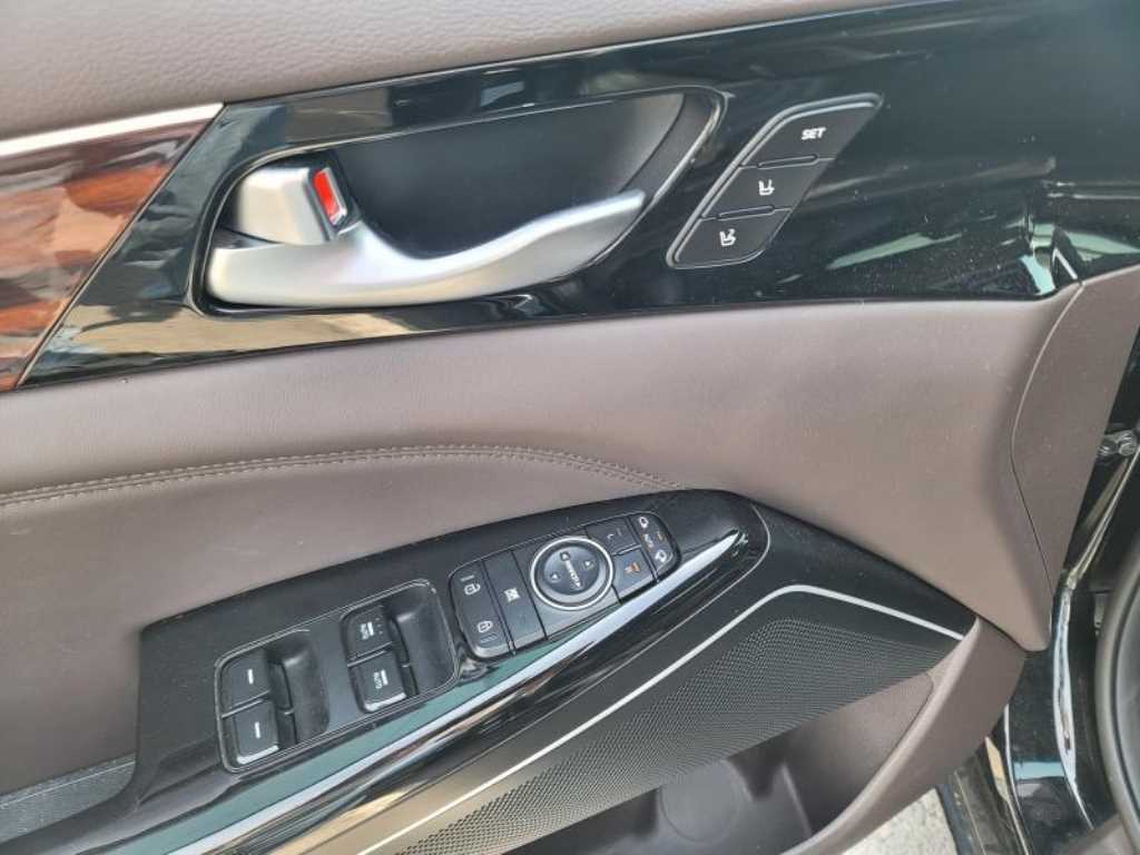 KIA K7 - Vista 8