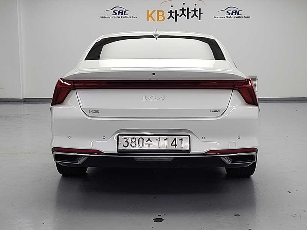 KIA K8 - Vista 3