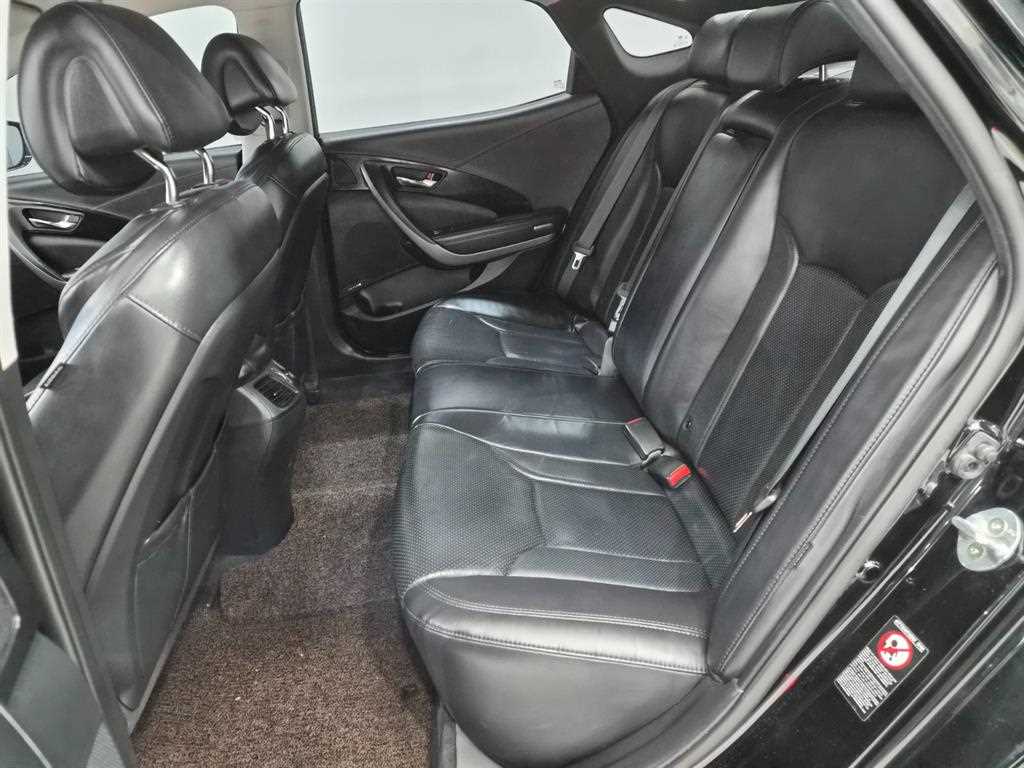 HYUNDAI Grandeur - Vista 5