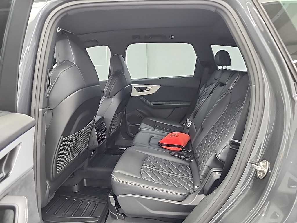 Audi Q7 - Vista 12