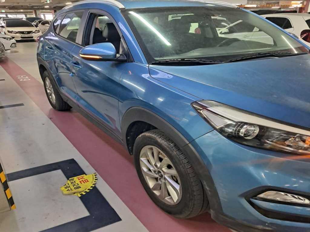 HYUNDAI Tucson - Vista 3