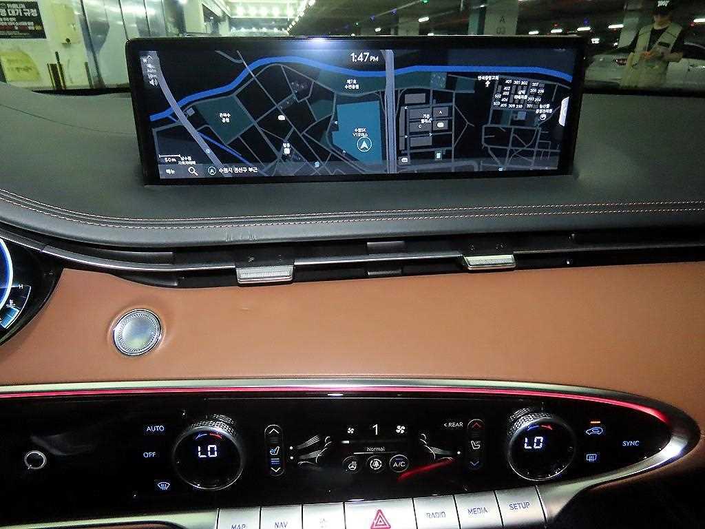 Genesis GV70 - Vista 11