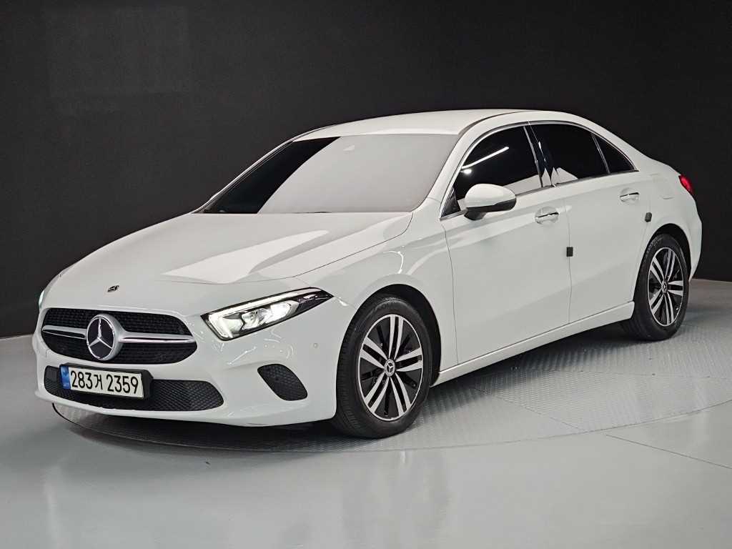 Mercedes Benz A Class 2022 Blanco - Importación desde Corea - HF Imports Iquique - Foto 1