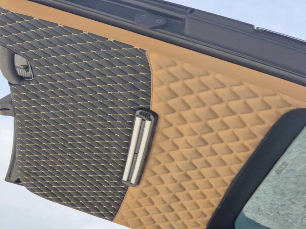 HYUNDAI Staria - Vista 10
