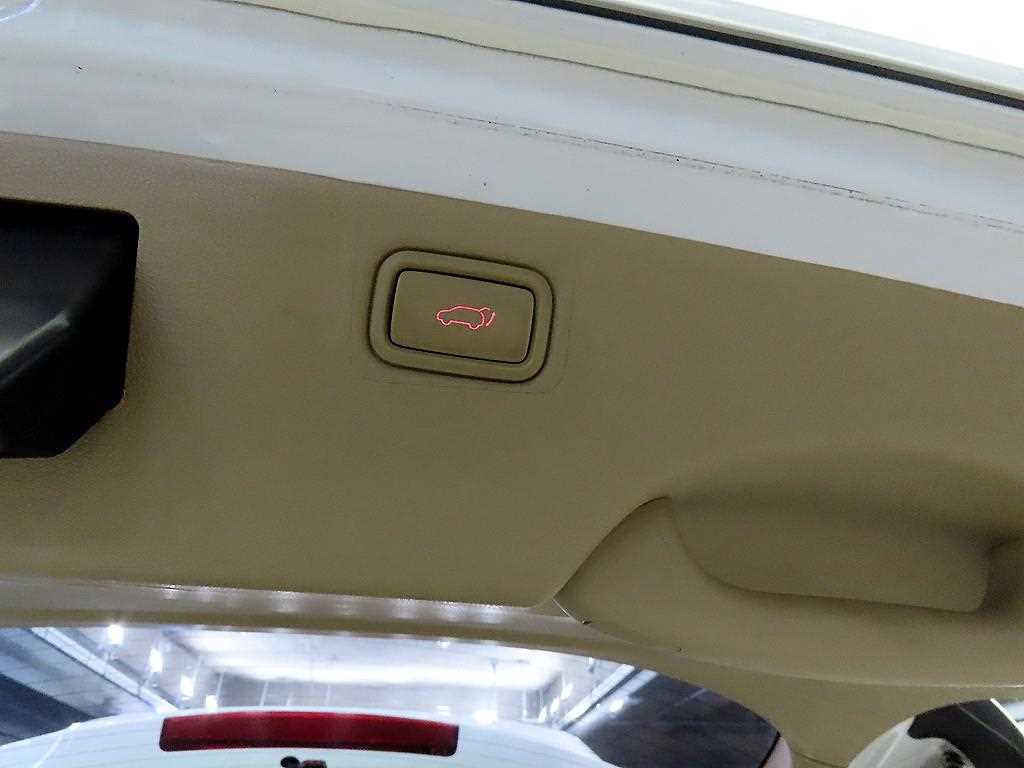KIA Carnival 2017 Blanco - Importación desde Corea - HF Imports Iquique - Foto 16