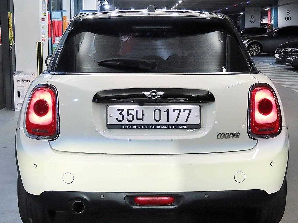 Mini Cooper - Vista 5
