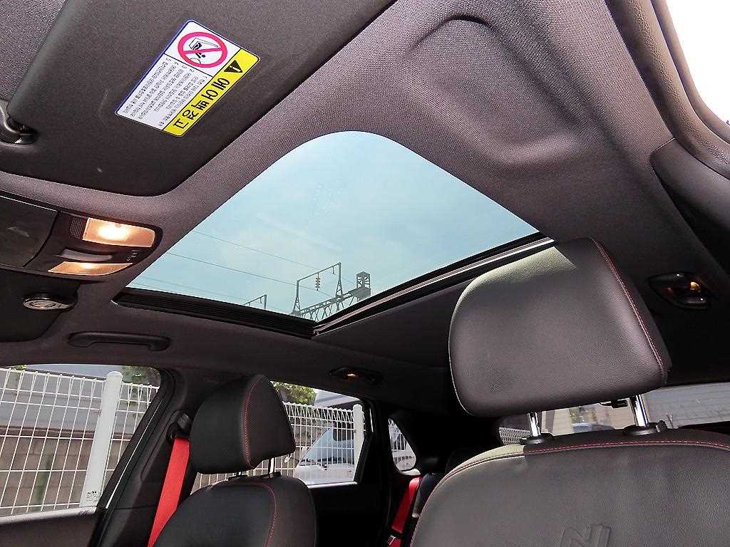 HYUNDAI i30 2019 Blanco - Importación desde Corea - HF Imports Iquique - Foto 18