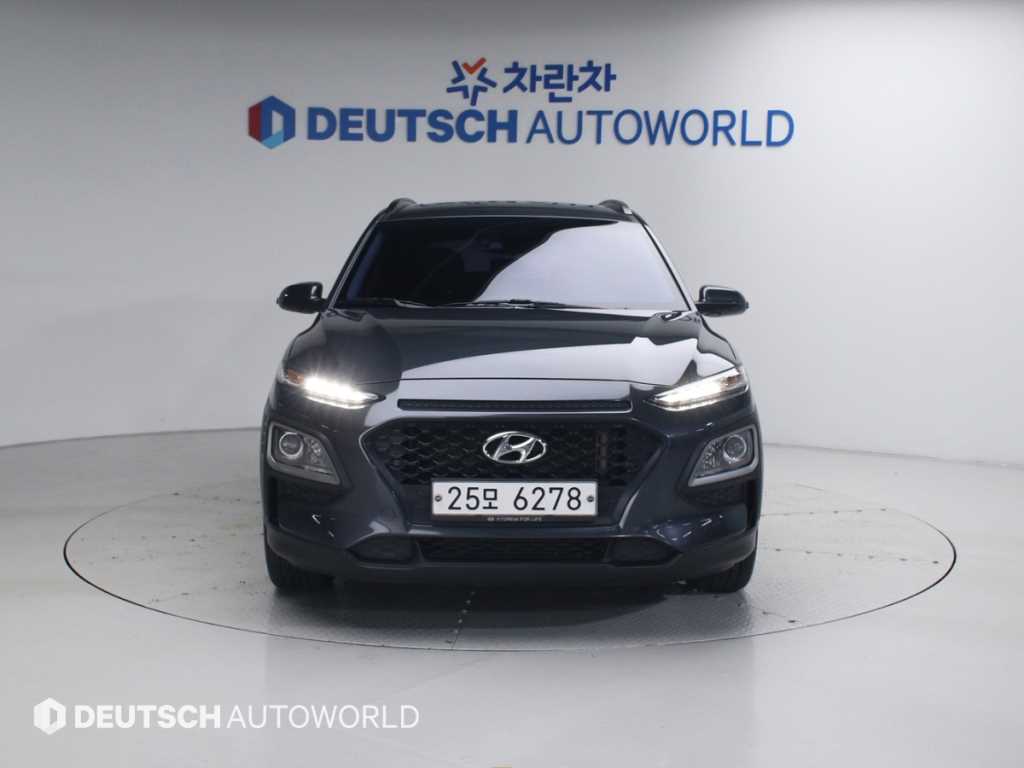 HYUNDAI Kona - Vista 3