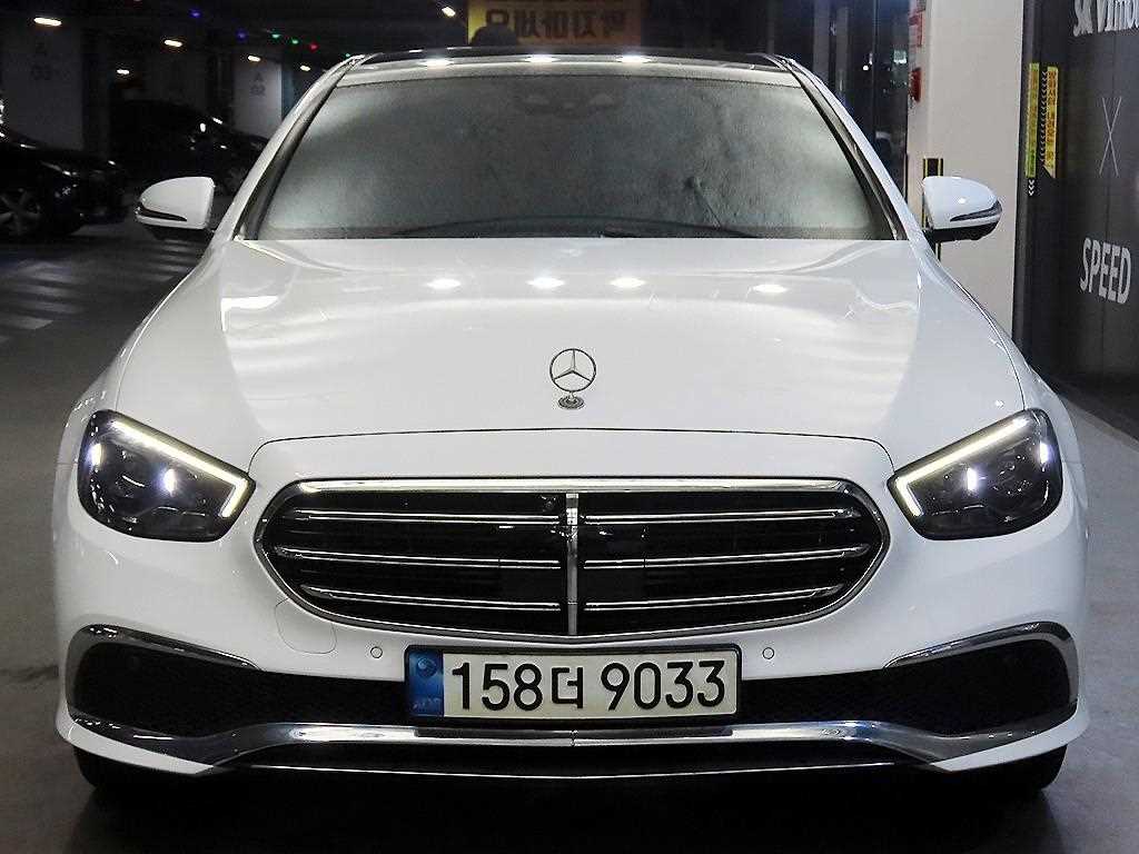 Mercedes Benz E class - Vista 2