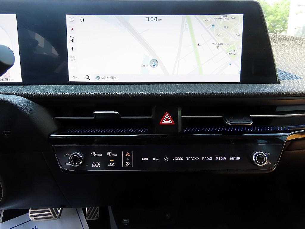 KIA EV6 2022 Blanco - Importación desde Corea - HF Imports Iquique - Foto 13