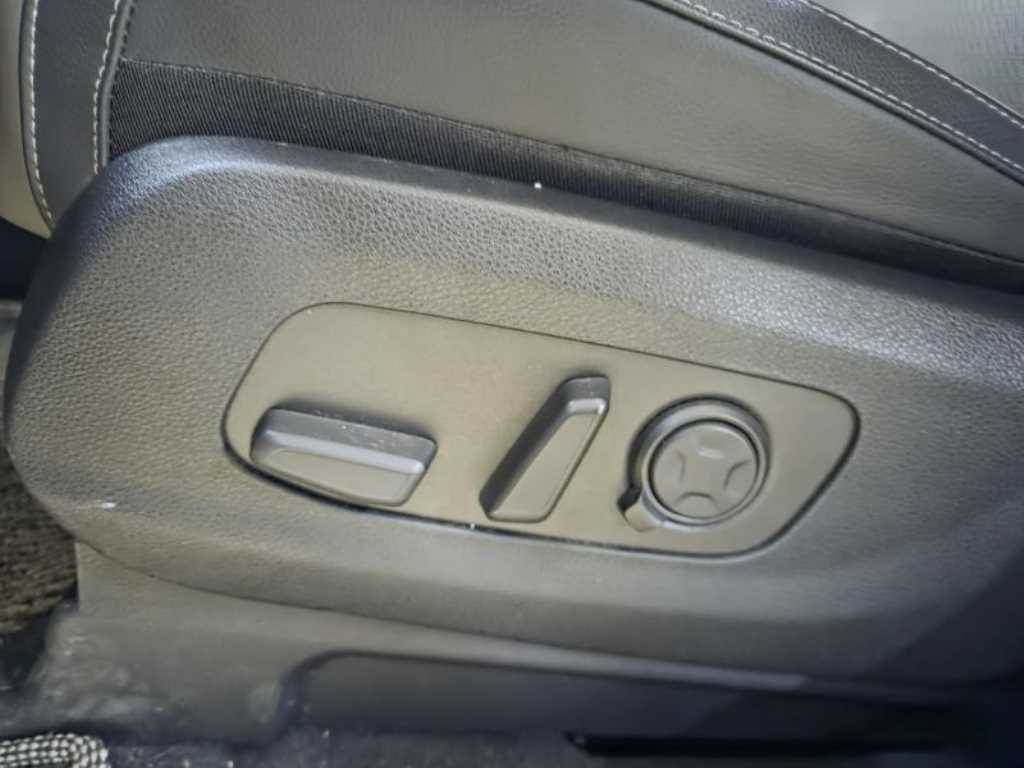 KIA Carnival 2024 Blanco - Importación desde Corea - HF Imports Iquique - Foto 14