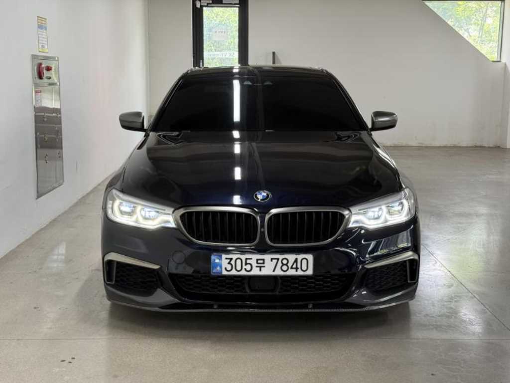 BMW 5 Series - Vista 3