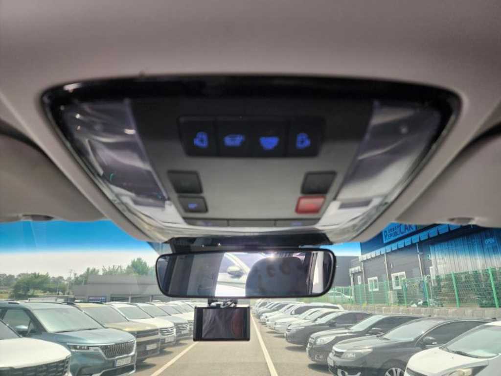 HYUNDAI Staria 2025 - Importación desde Corea - HF Imports Iquique - Foto 15