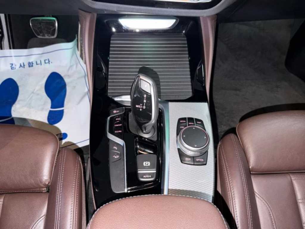 BMW X4 - Vista 10