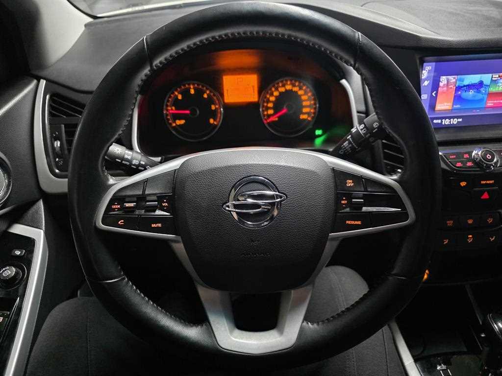 Ssangyong Korando 2017 Blanco - Importación desde Corea - HF Imports Iquique - Foto 13