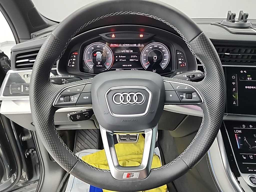 Audi Q7 - Vista 9