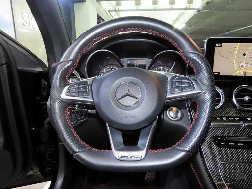 Mercedes Benz GLC Class - Vista 8