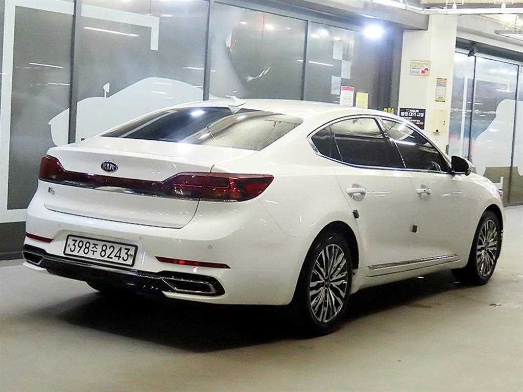 KIA K7 - Vista 5