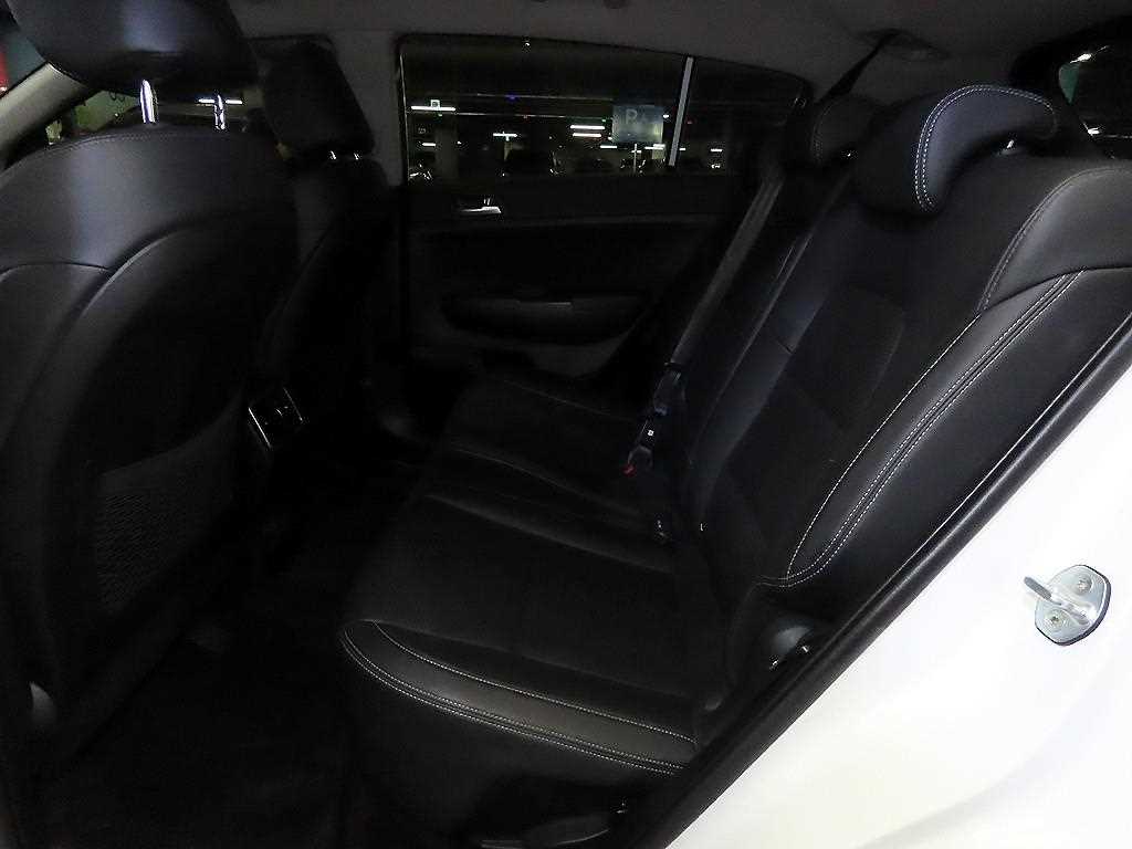 KIA Sportage - Vista 7